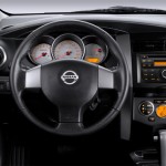 Nissan-Livina-2015-7