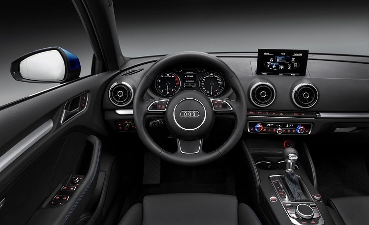 Novo Audi Q3 2015 - interior