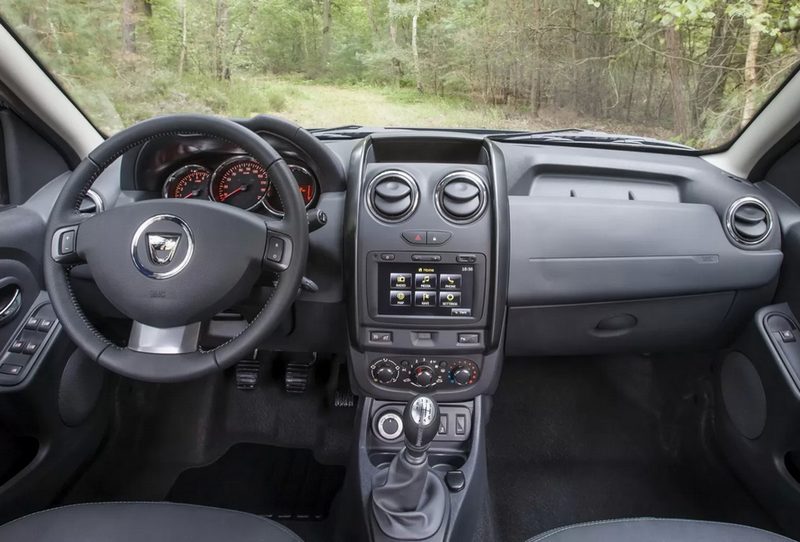 Renault Duster 2016 interior completo