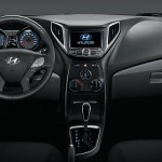 Hyundai HB20x 2015 2016 interior