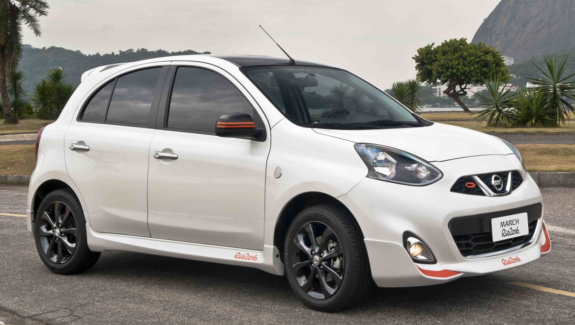 Nissan March 2016